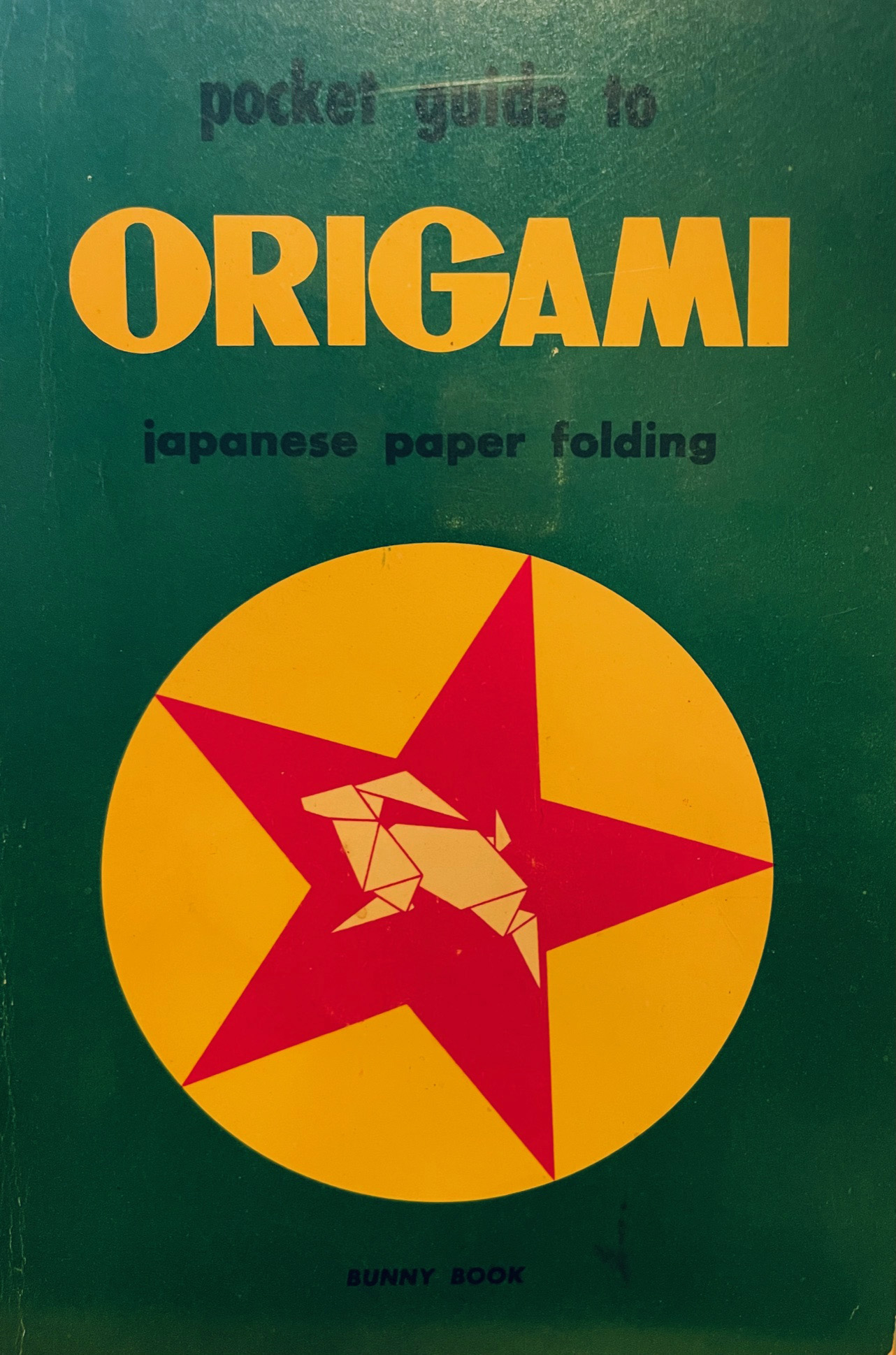 Pocket Guide to Origami - Bunny Book : page 14.