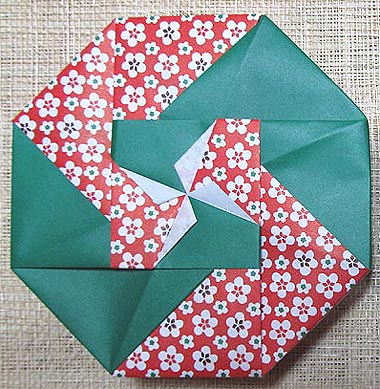 Octagon Box Small Flower A