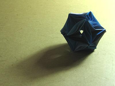 Waves (Icosahedron) (video)