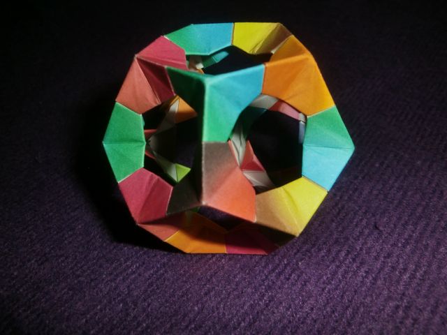 Triangular Gyroscope